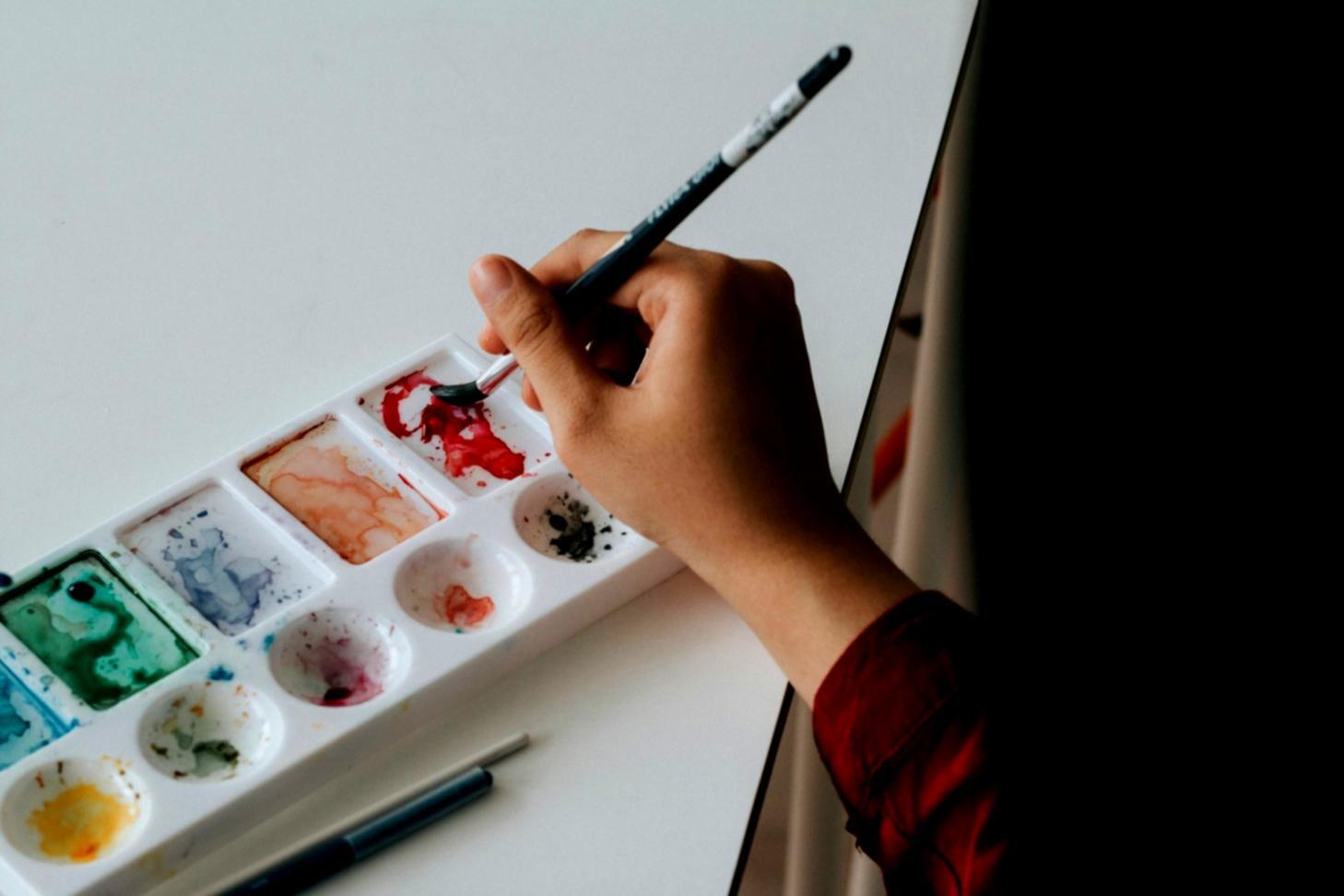 Atelier d'observation et d'analyse des objets avant le dessin