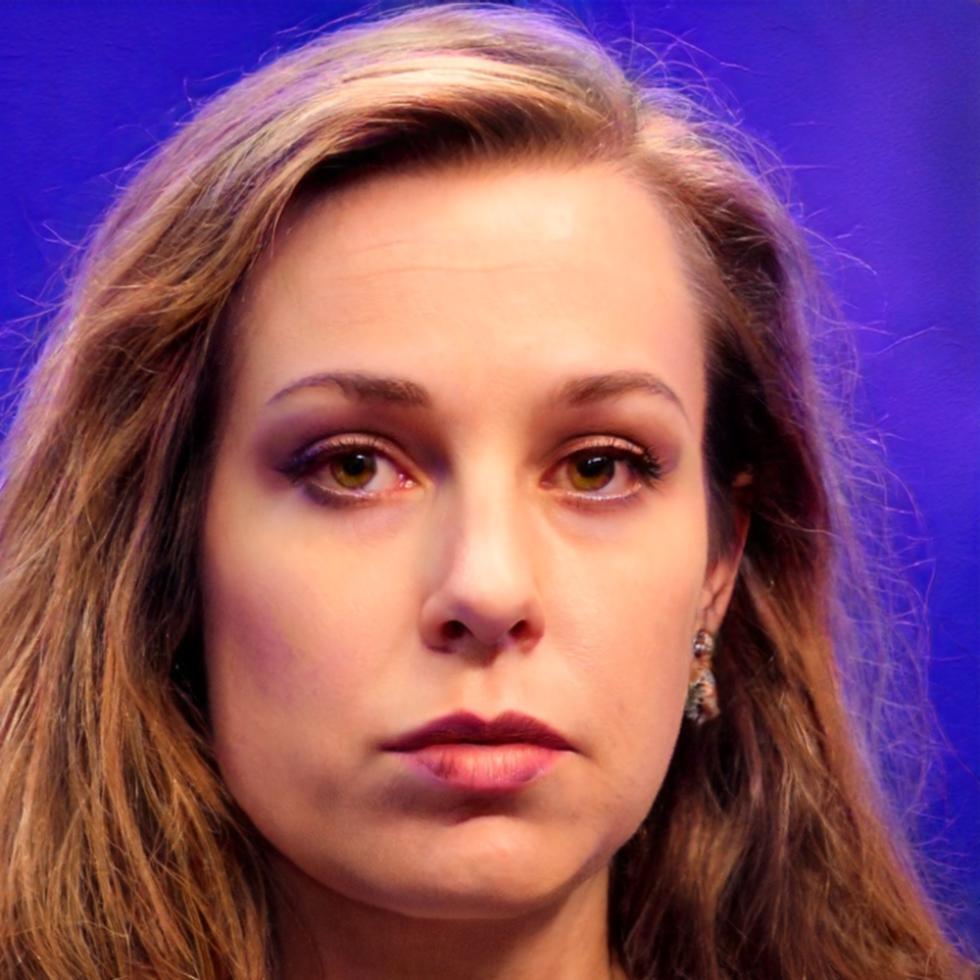 Portrait de Léonie Beaumont, formatrice en dessin d'observation